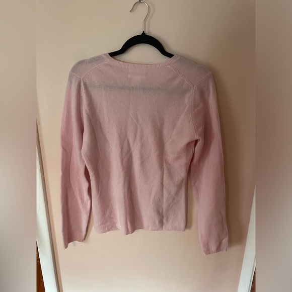 Keira 100% Cashmere Pink Crewneck Sweater - Picture 3 of 3